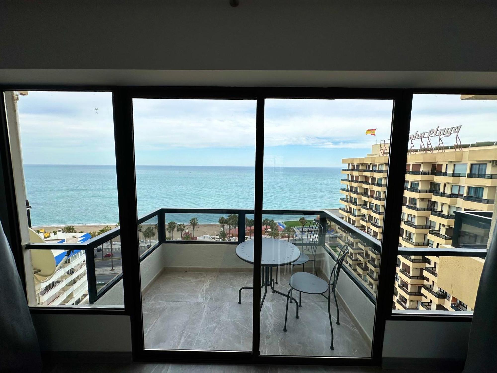 شقة Aloha Playa Sol Y Mar بينالماذينا المظهر الخارجي الصورة